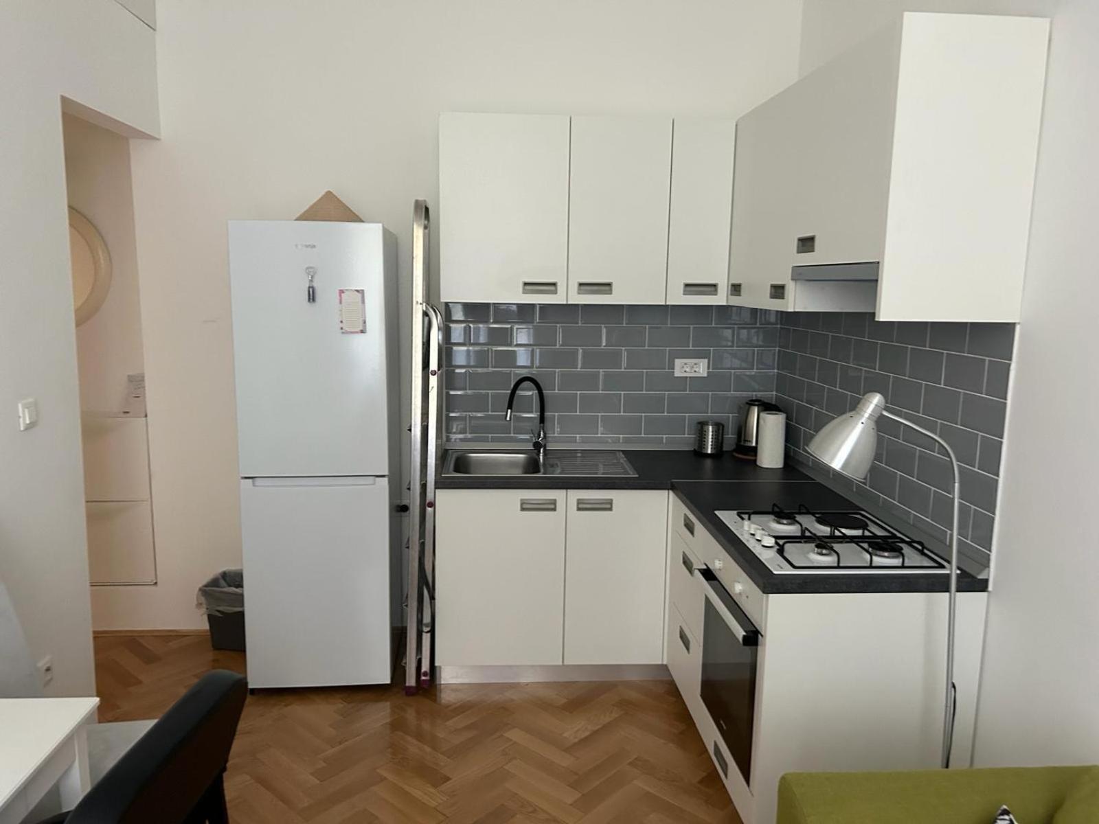 Noble Studio Apartments Zágráb Kültér fotó